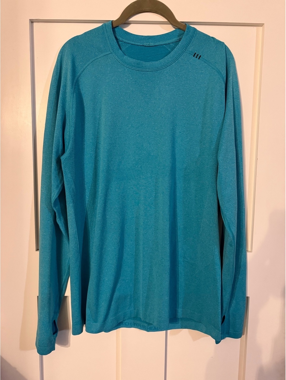Lululemon Metal Vent Tech Long Sleeve